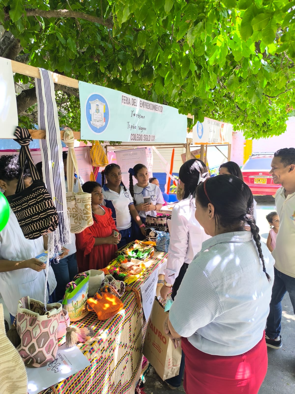 Estudiantes emprendedores